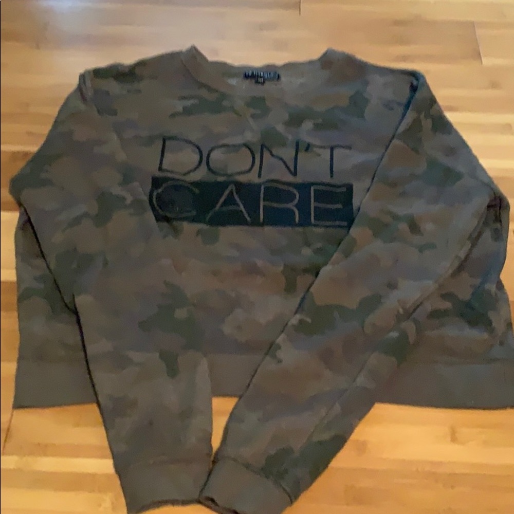 Sweater/shirt